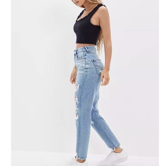 AMERICAN EAGLE Women's Size 6 CURVY MOM Jean Distressed Jeans Grungy High Rise - Picture 12 of 14